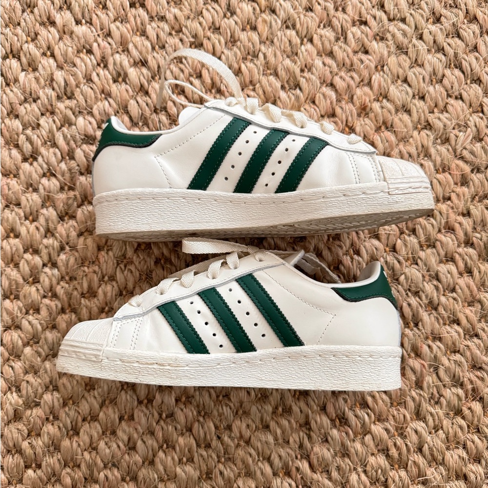 Adidas Originals Superstar 82 White and Dark Green US M3.5 / W5-5.5
